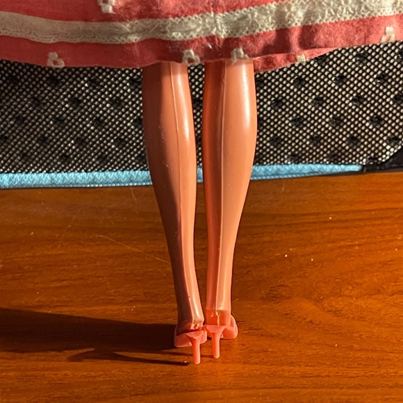 Barbie-  Vintage 1966- In An  Original Barbie Dress/Outfit